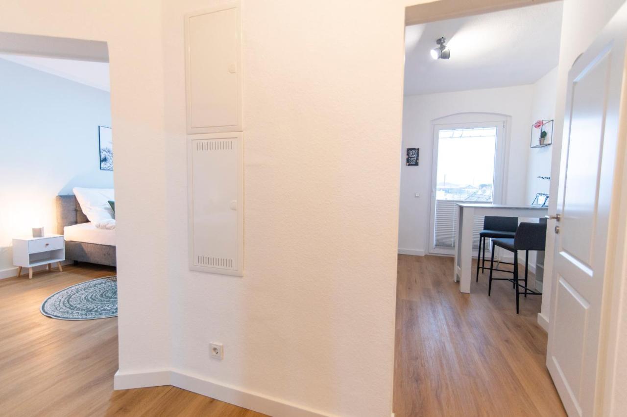 Peter Apartments - Wohnung 90Qm, 3 Schlafzimmer, Kueche, Wohnzimmer, Balkon, Netflix Fulda Exterior photo