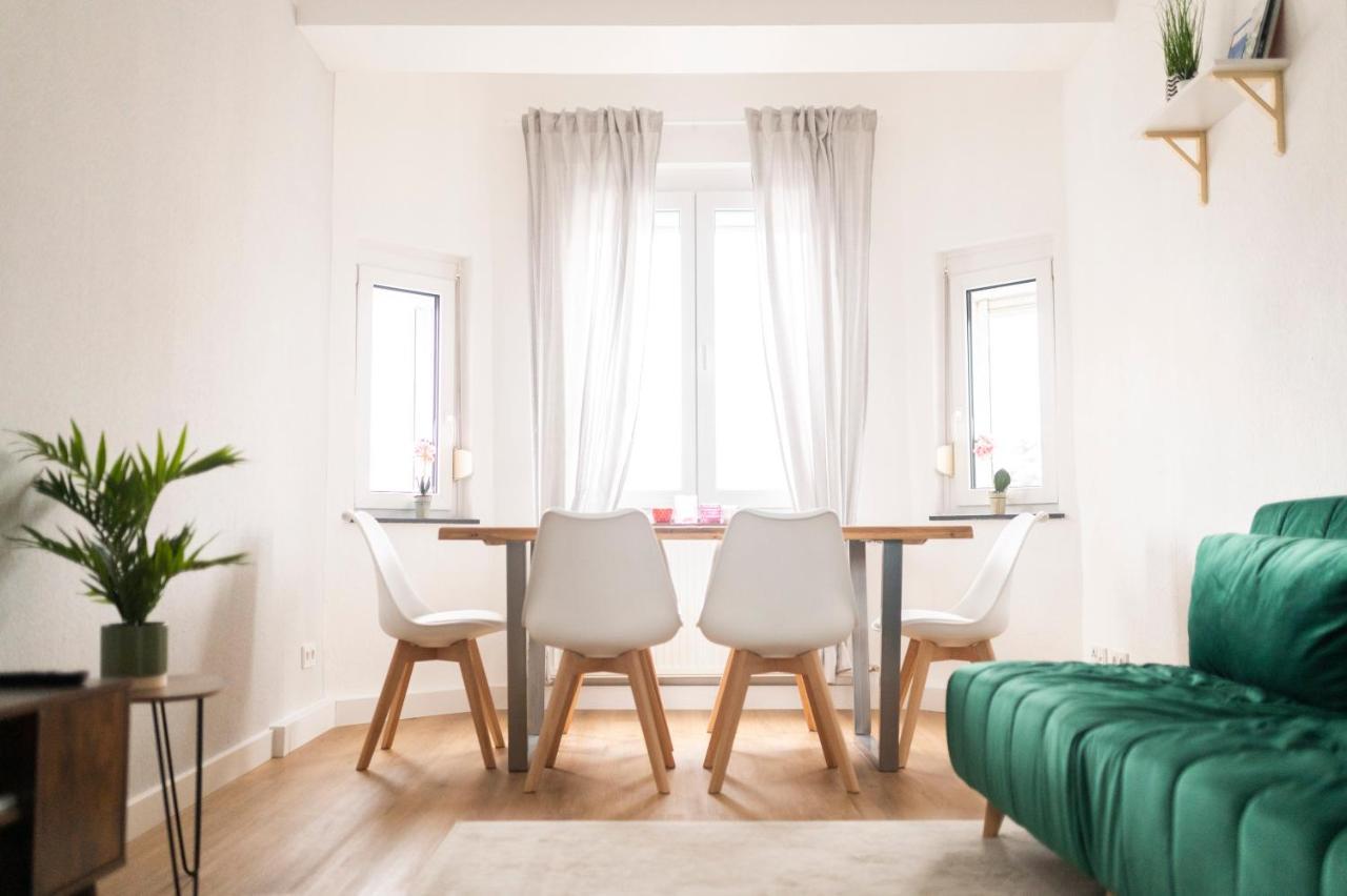 Peter Apartments - Wohnung 90Qm, 3 Schlafzimmer, Kueche, Wohnzimmer, Balkon, Netflix Fulda Exterior photo